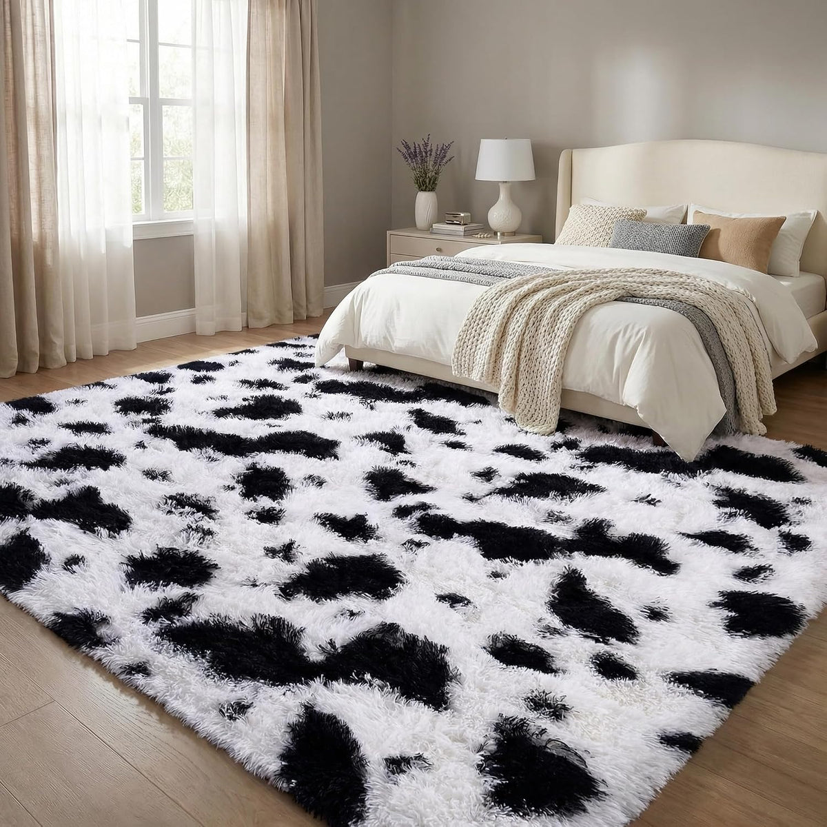 DweIke Fluffy Black White Rugs for Bedroom Living Room, 4x6 Feet Soft Plush Shaggy Cow Hide Print Girls Boys Kids Rug, Non-Slip and Machine Washable Carpet for Dorm Nursery Classroom Decor