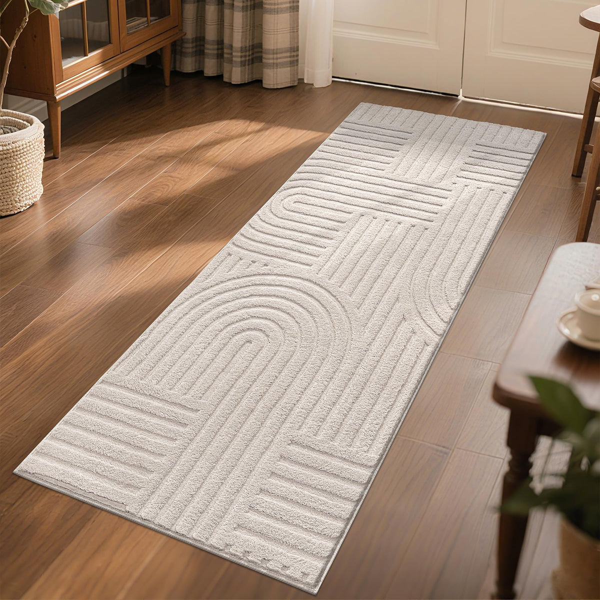 SHACOS Soft Cozy Fluffy Arch Pattern High-Low Pile Textured Area Rug 5'3"x7'3" Non Slip Washable Modern Geometric Rug Stain Resistant Contemporary Carpet for Living Room Bedroom Dining Room, Beige