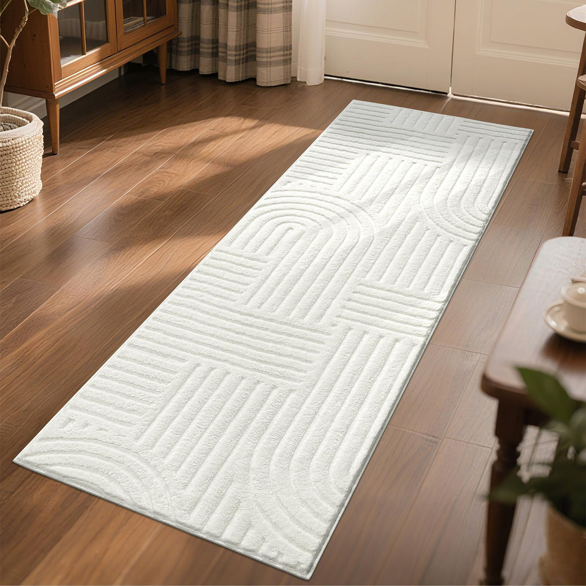 SHACOS Soft Cozy Fluffy Arch Pattern High-Low Pile Textured Area Rug 5'3"x7'3" Non Slip Washable Modern Geometric Rug Stain Resistant Contemporary Carpet for Living Room Bedroom Dining Room, Beige