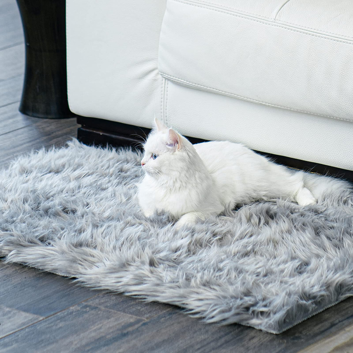 Ophanie Leopard Rugs for Bedroom Living Room, Cheetah Print Rug Fluffy Shag Large Fuzzy Plush Soft Throw,Large Shaggy Floor Faux Animal Throw 4x6 Carpets,Decor Aesthetic with Over 99 pcs Pile fibers