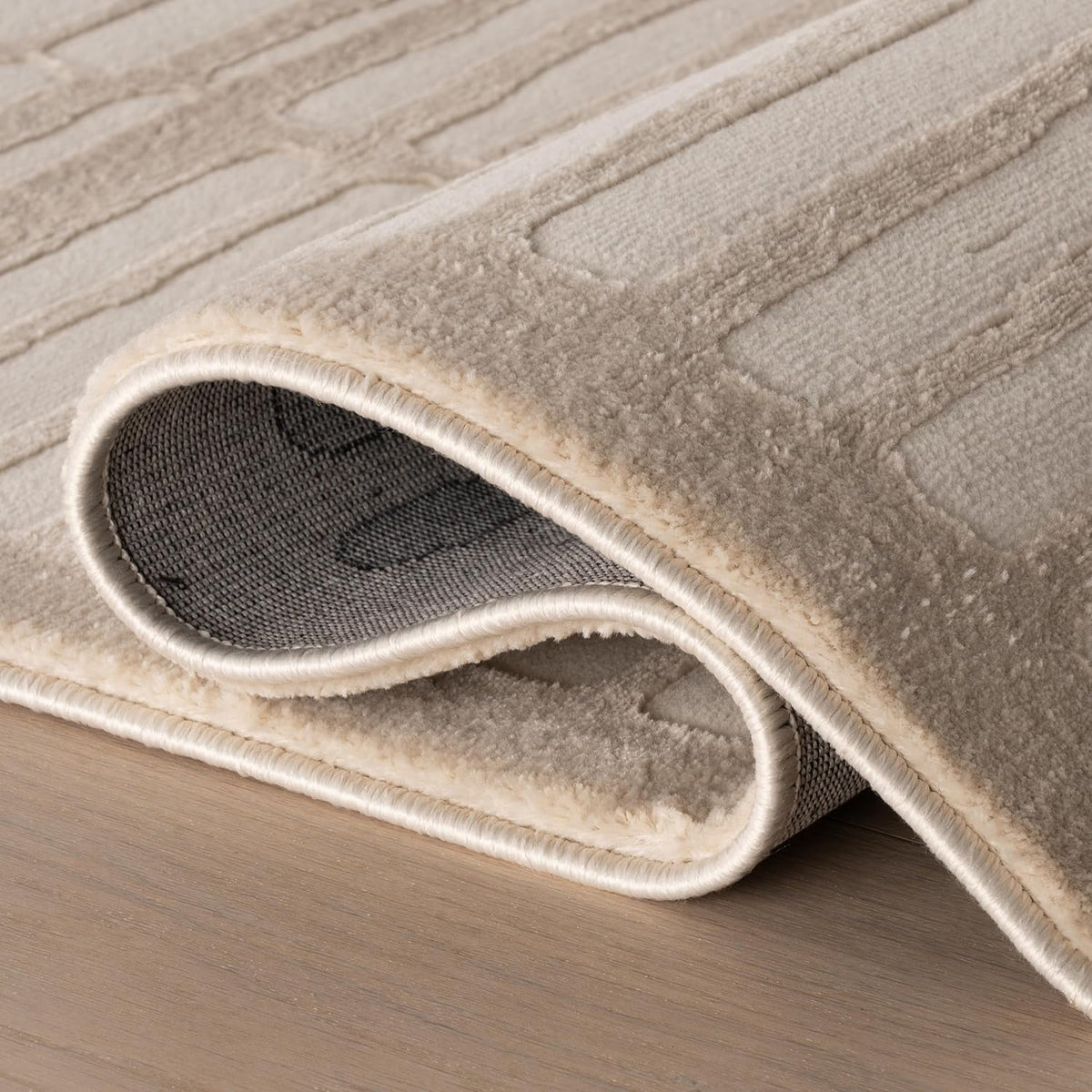 nuLOOM Kailani Cream Geometric Washable Area Rug, 7' x 9'