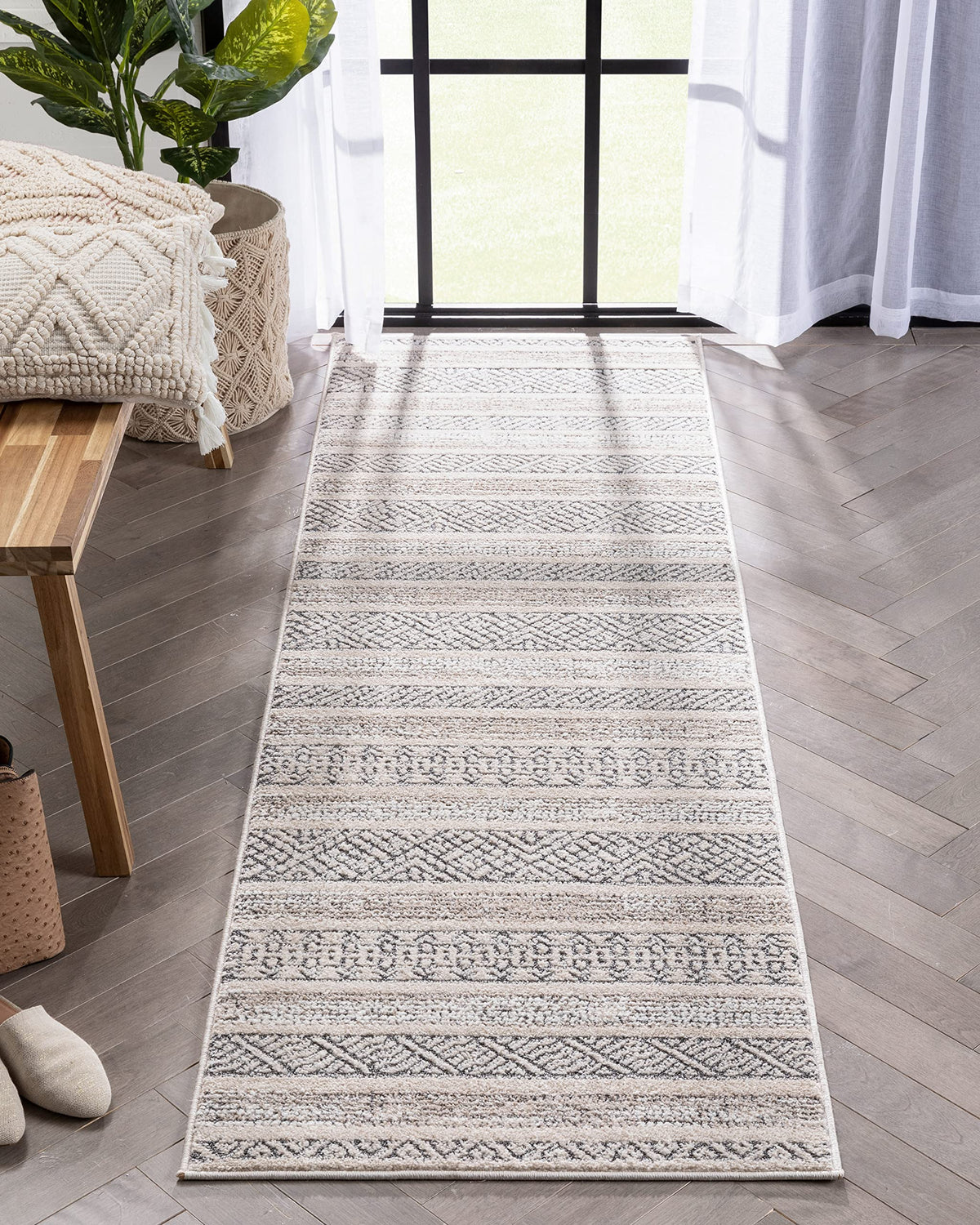 Well Woven Harlow Collection Briar Beige - Modern Tribal Minimalist Geometric 5x7 Area Rug - Ideal for Living Room, Dining Room & Bedroom - Durable, Stain Resistant & Easy to Clean