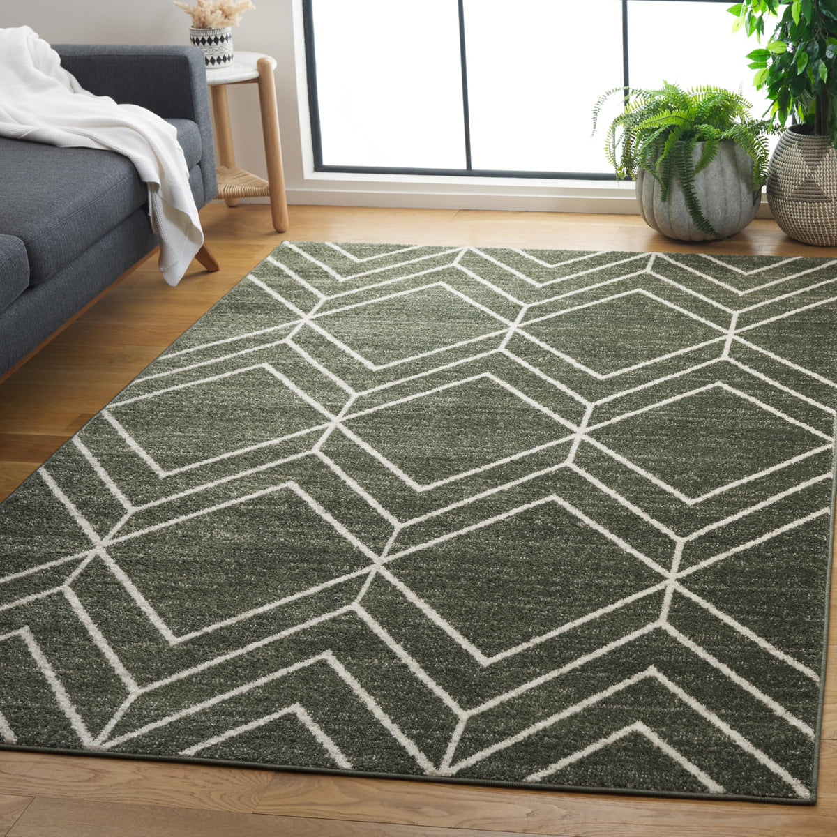 SAFAVIEH Adirondack Area Rug 8'x10', Modern Sage & Ivory ADR241Y