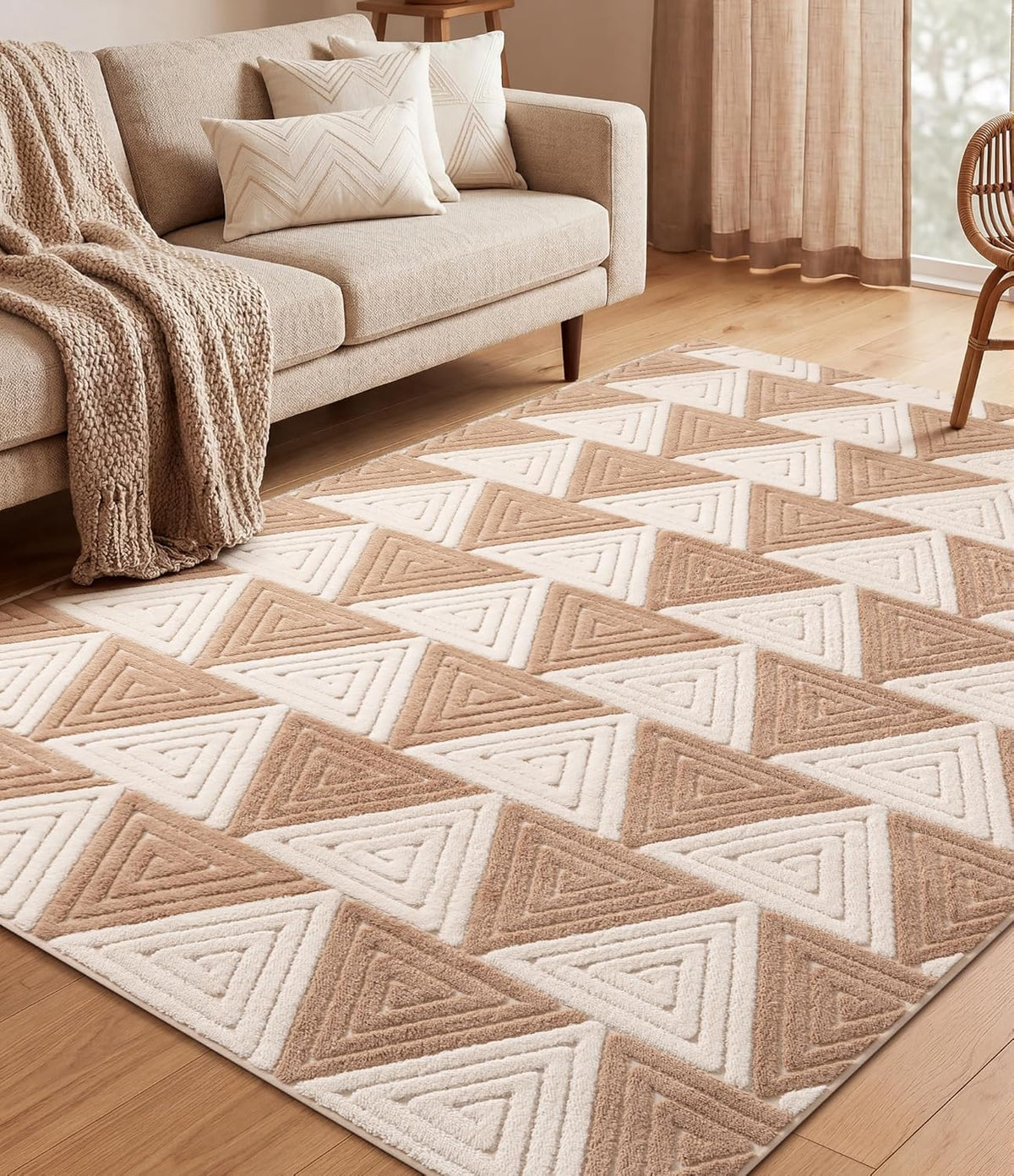 YIHOUSE Neutral Ultra Soft Area Rugs for Bedroom 5x7, Beige Geometric Rug with Triangular Patterns, Comfortable Plain Area Rug for Bedroom, Japandi Washable Rugs for Living Room
