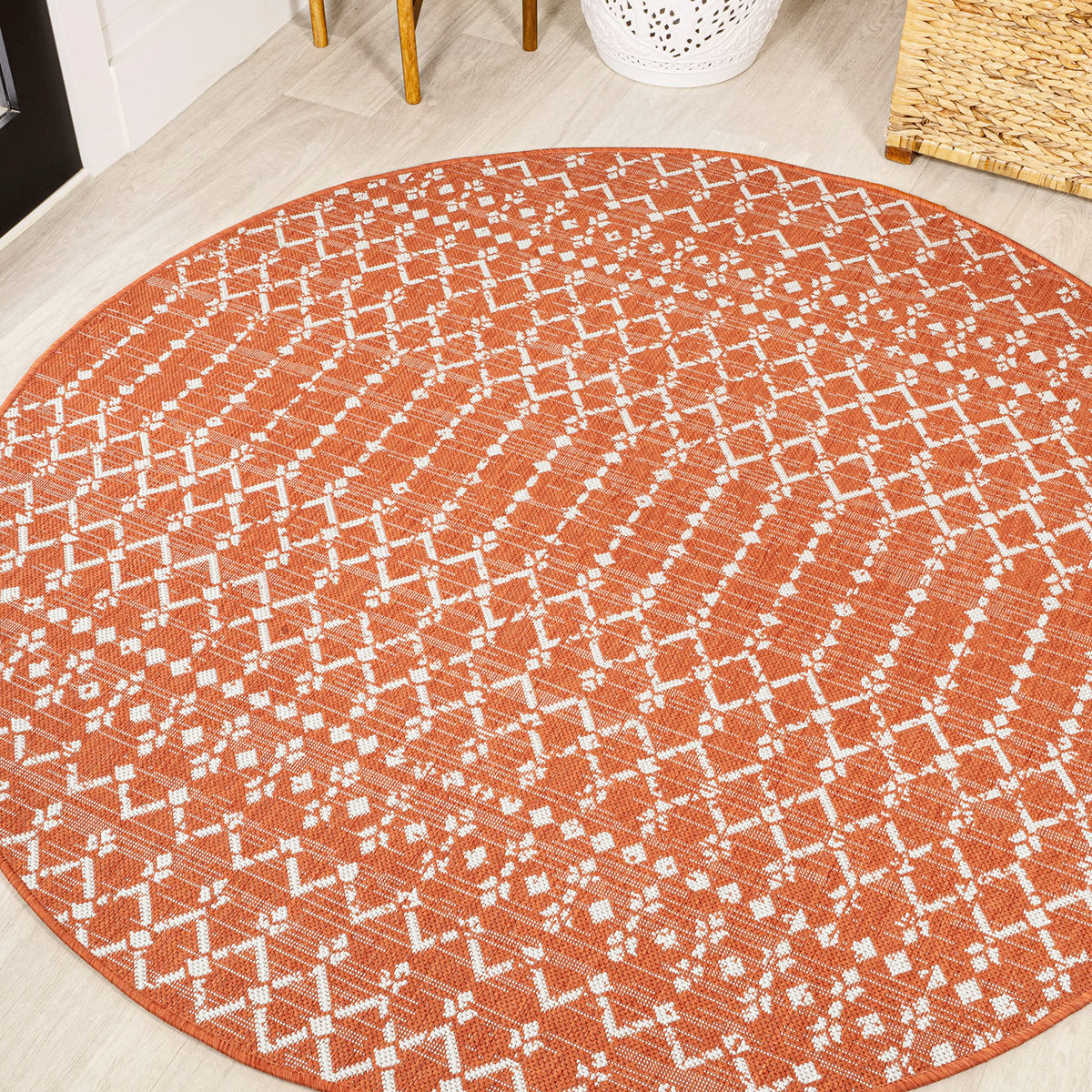 JONATHAN Y Moroccan Geometric Indoor Outdoor Area Rug 8X10 Natural/Black, Ourika Textured Weave for Backyard, Patio, Porch, Easy-Cleaning, High Traffic, Pet-Friendly, Non-Shedding (SMB108D-8)