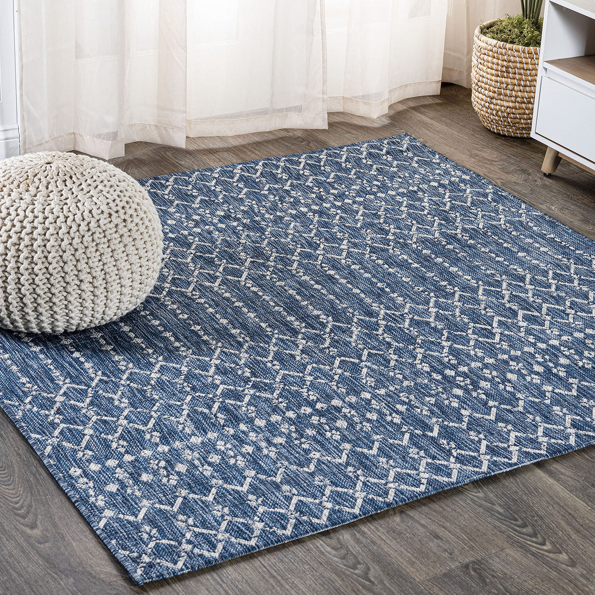 JONATHAN Y Moroccan Geometric Indoor Outdoor Area Rug 8X10 Natural/Black, Ourika Textured Weave for Backyard, Patio, Porch, Easy-Cleaning, High Traffic, Pet-Friendly, Non-Shedding (SMB108D-8)