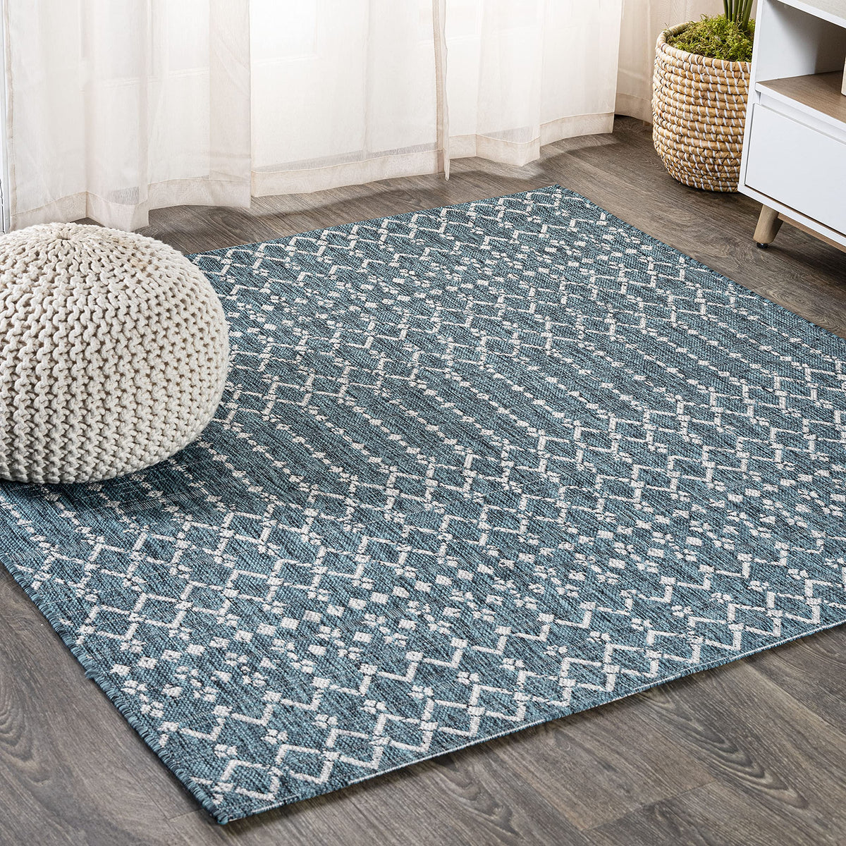JONATHAN Y Moroccan Geometric Indoor Outdoor Area Rug 8X10 Natural/Black, Ourika Textured Weave for Backyard, Patio, Porch, Easy-Cleaning, High Traffic, Pet-Friendly, Non-Shedding (SMB108D-8)